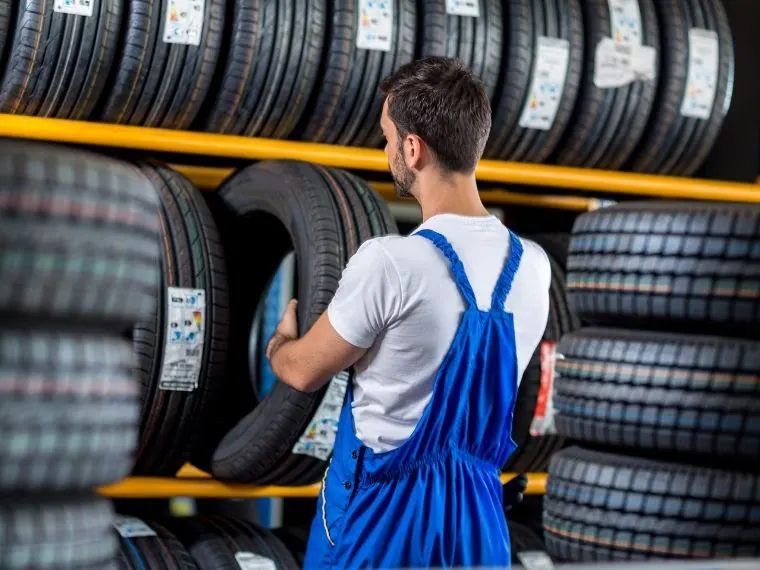 Çiğli Oto Lastikçi